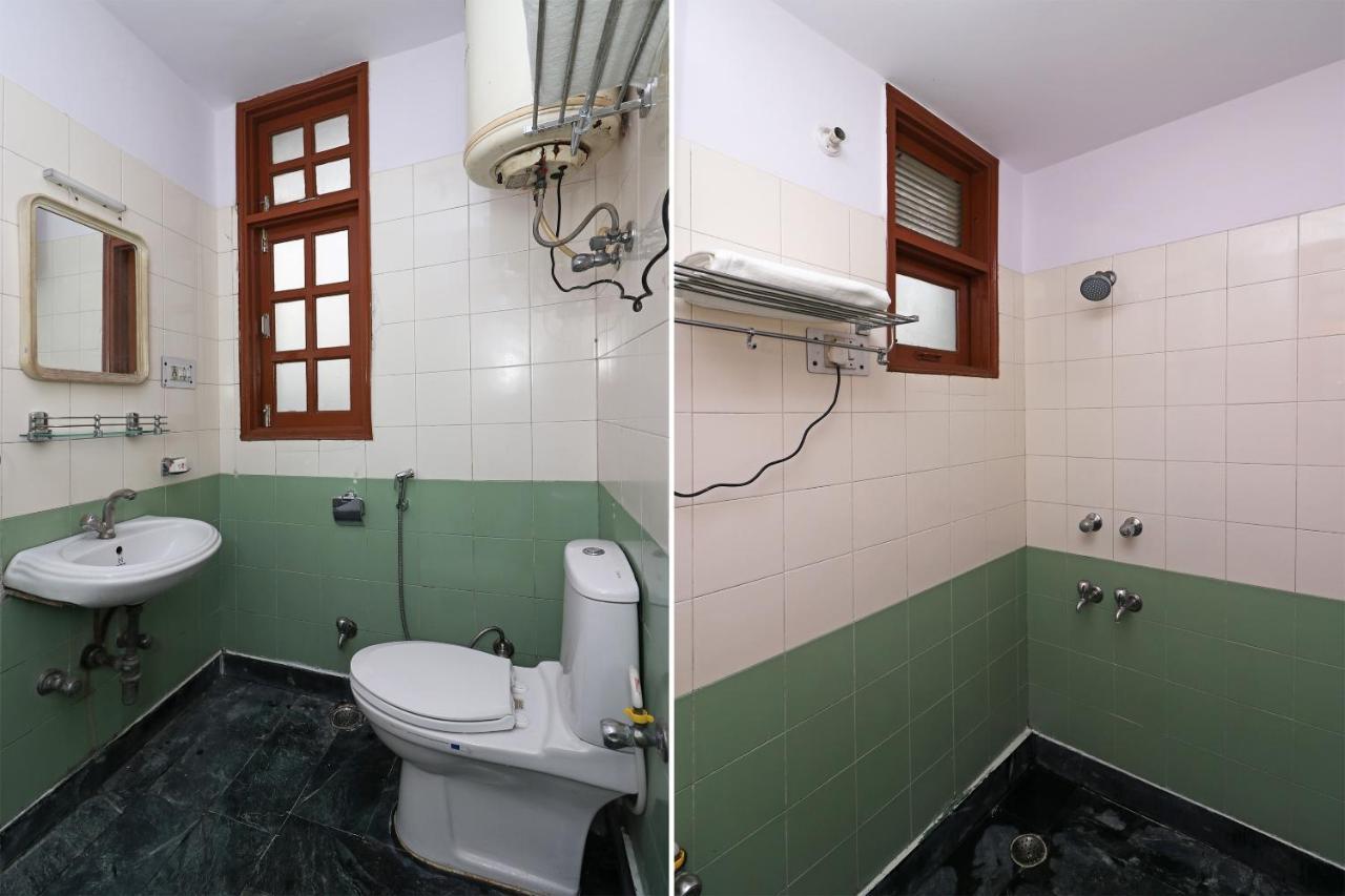 โอโย 11452 โกลเดน คาสเซิล ลอดจ์ Hotel Indirapuram ภายนอก รูปภาพ